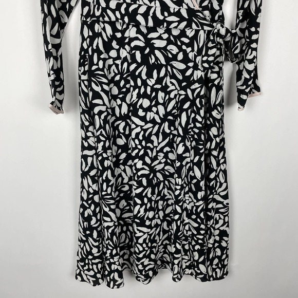 NWOT Eliza J True Wrap Petal Print Dress Black White Cinched 3/4 Sleeve … - Picture 8 of 16